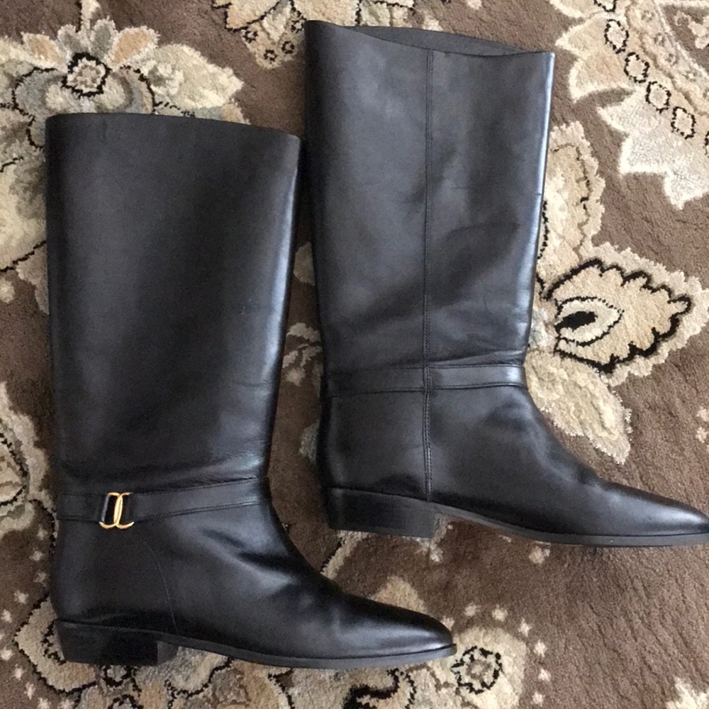 Leather boots